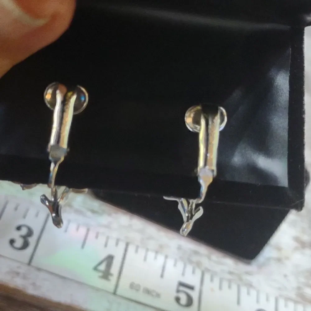 Beaded Silver Tone Clip Earrings.  B1